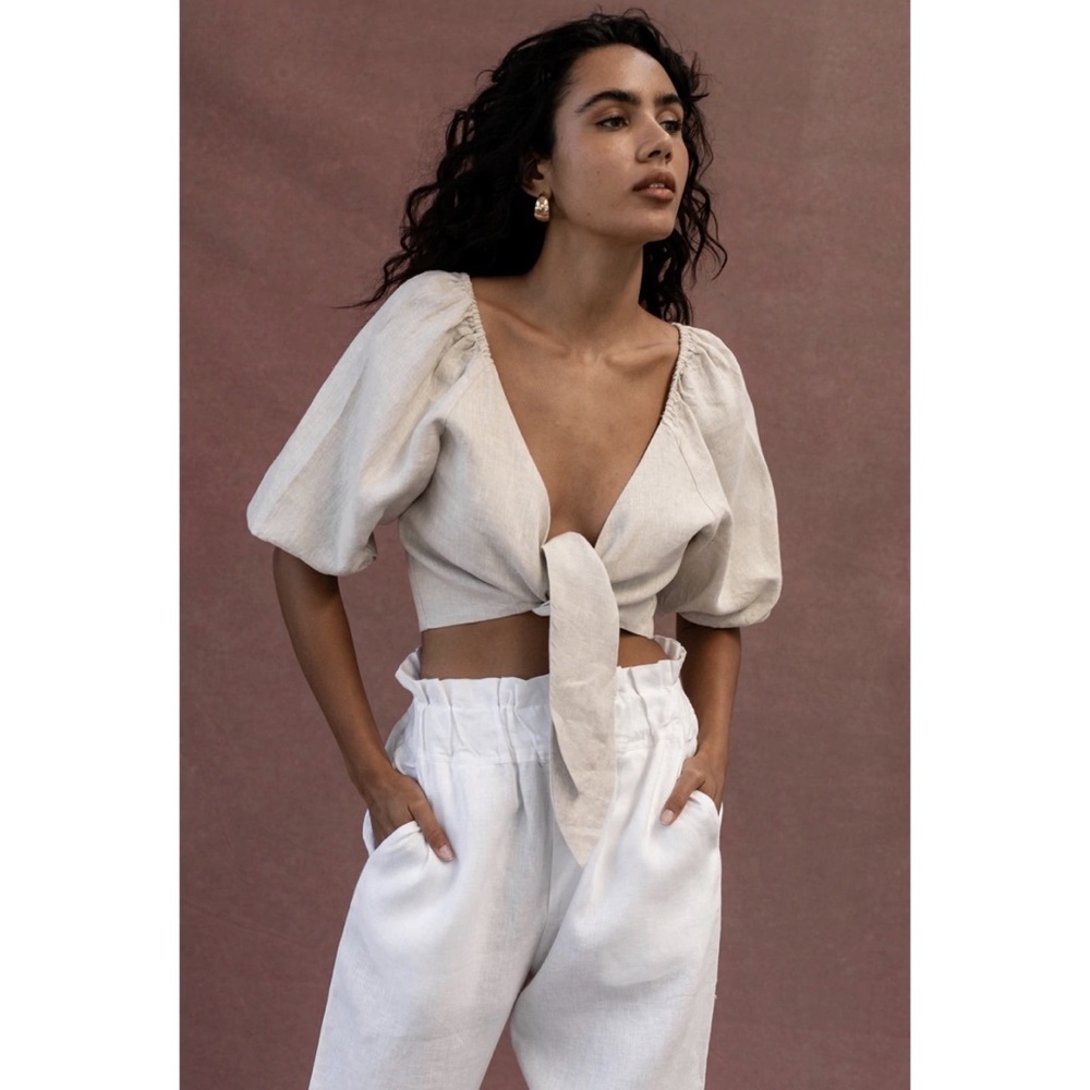 NEW Posse Mia Top in Natural, Knot-detailed Linen Cropped Top